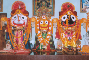 The live size Deities