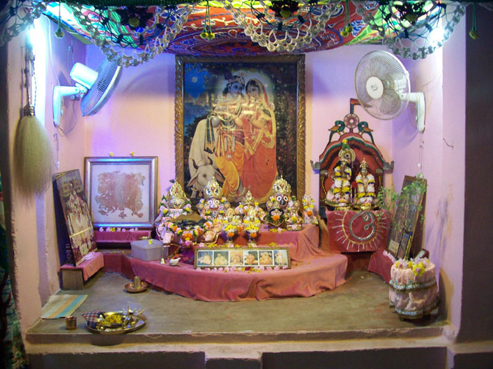 All the Deities of the first temple.