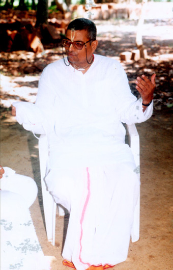 His Grace Sripad Sacinandan Prabhu.